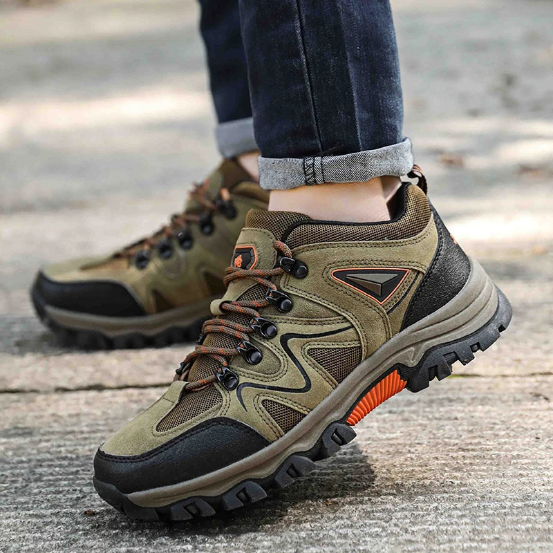 Men’s All-Terrain Hiking Shoes – Breathable & Non-Slip